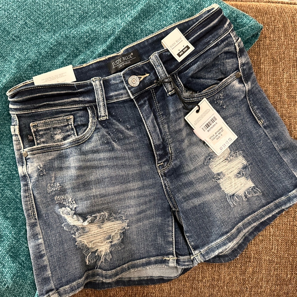 NEW Judy Blue Denim Shorts